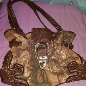 Camo purse